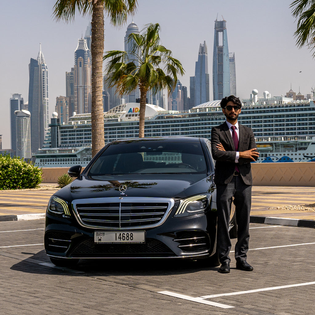 Why Hire a Chauffeur Service in Dubai?