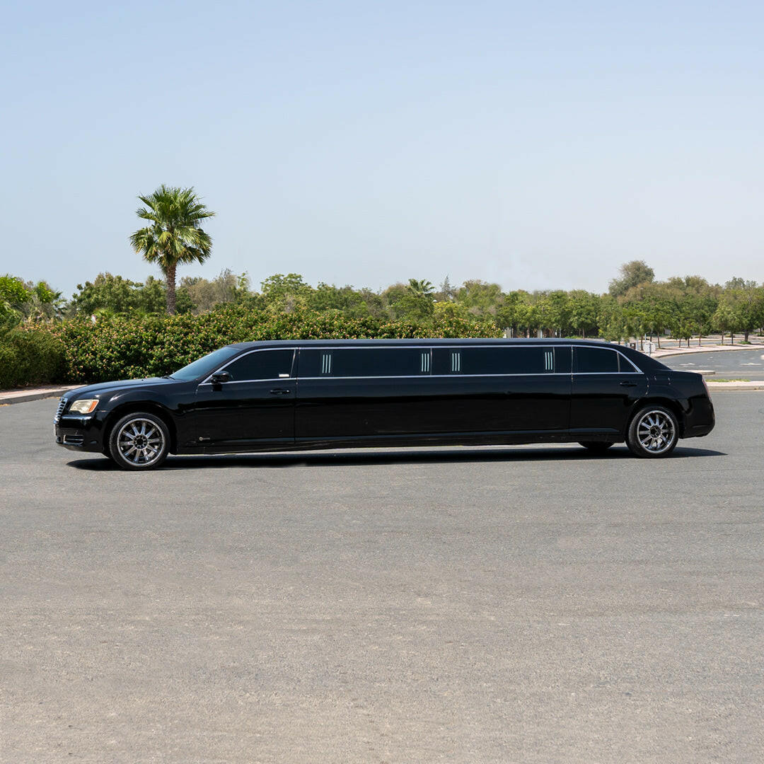 Chrysler Black Limo Dubai | Skye VIP