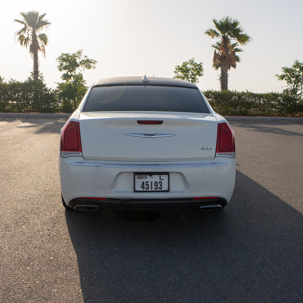 Chrysler White Limousine Rental