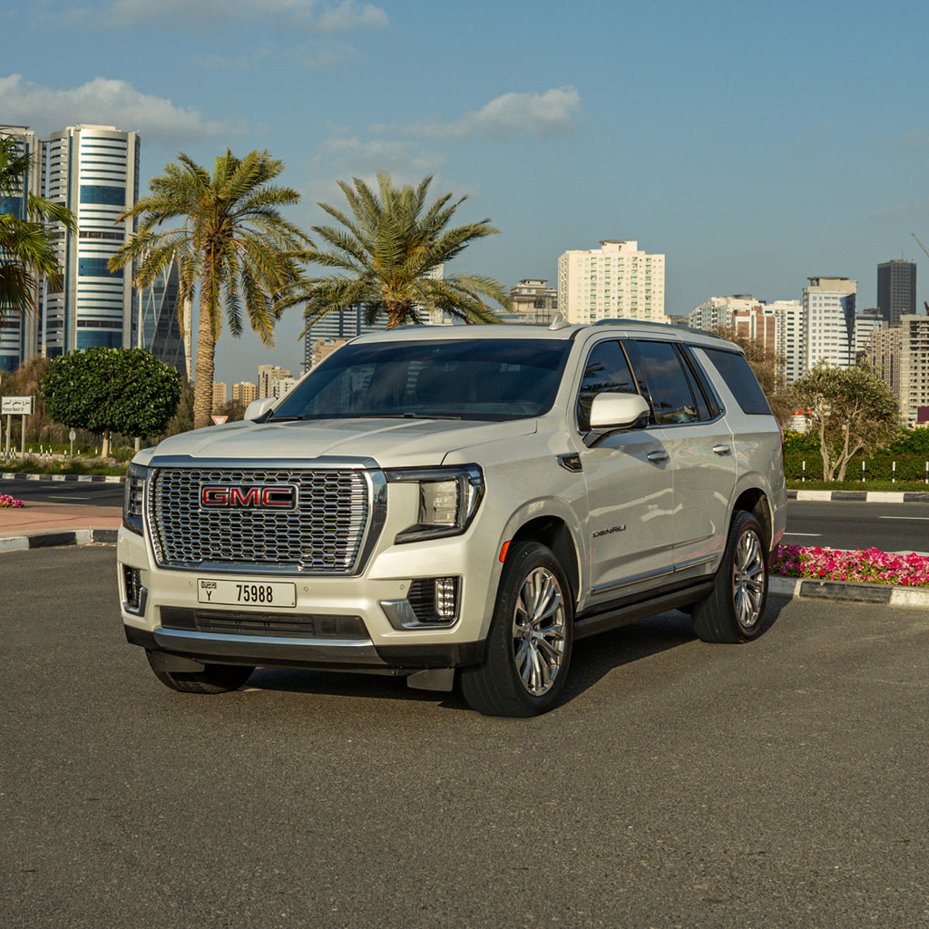 Gmc Vip Stretch Limo, Chauffeured Cars & Sprinter Van Rental Dubai | Skye VIP