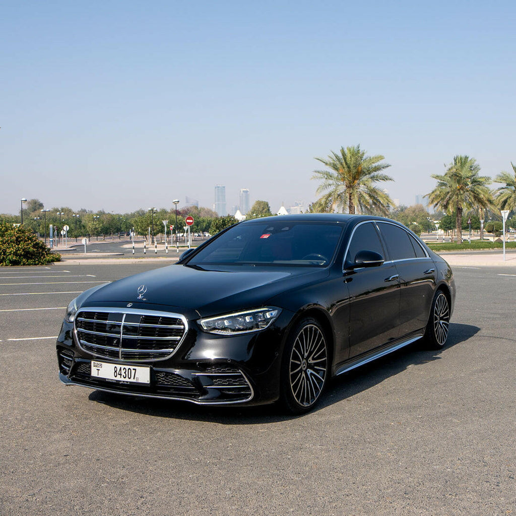 Hire Mercedes S580