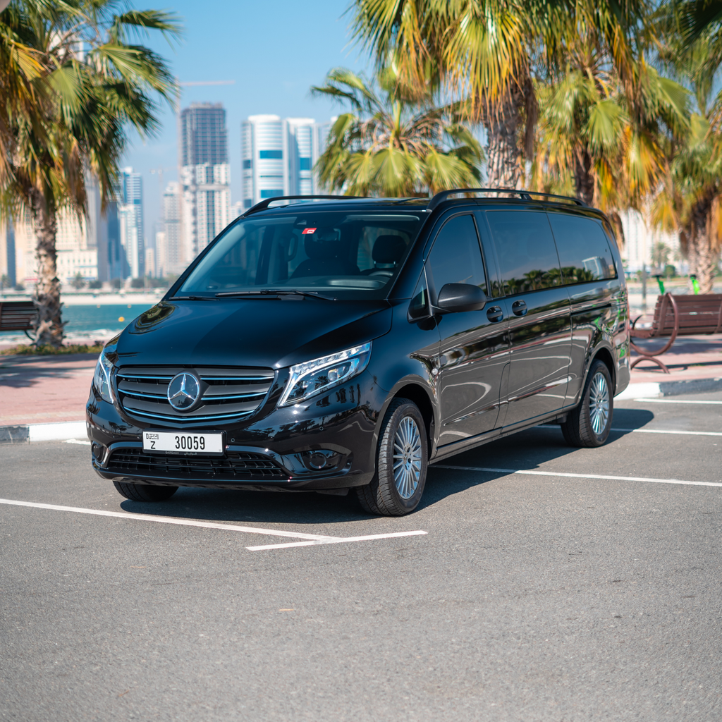 Vip Limo Skye VIP Limousine | Luxury Limo and Chauffeur Service in Dubai
