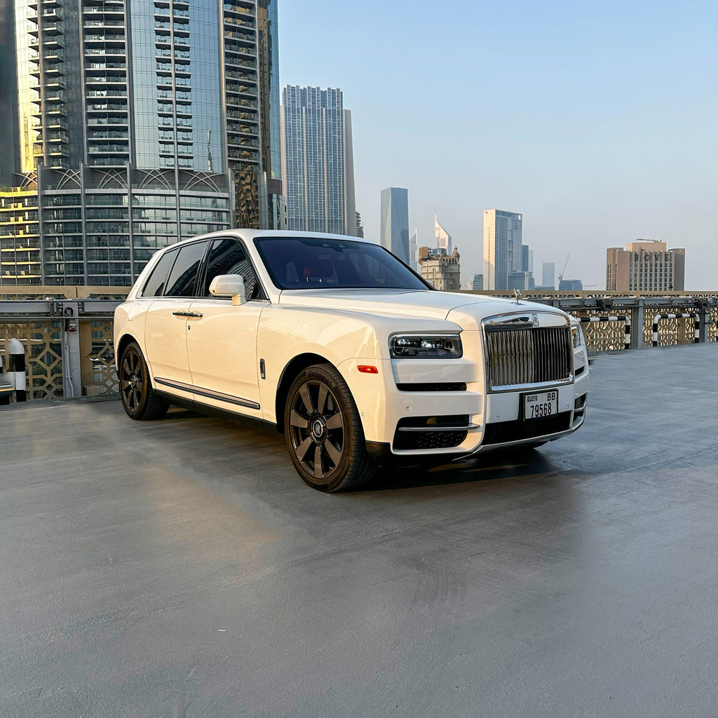 Rolls Royce Cullinan White Exterior