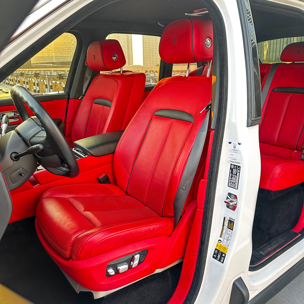 Rolls Royce Cullinan White Seat