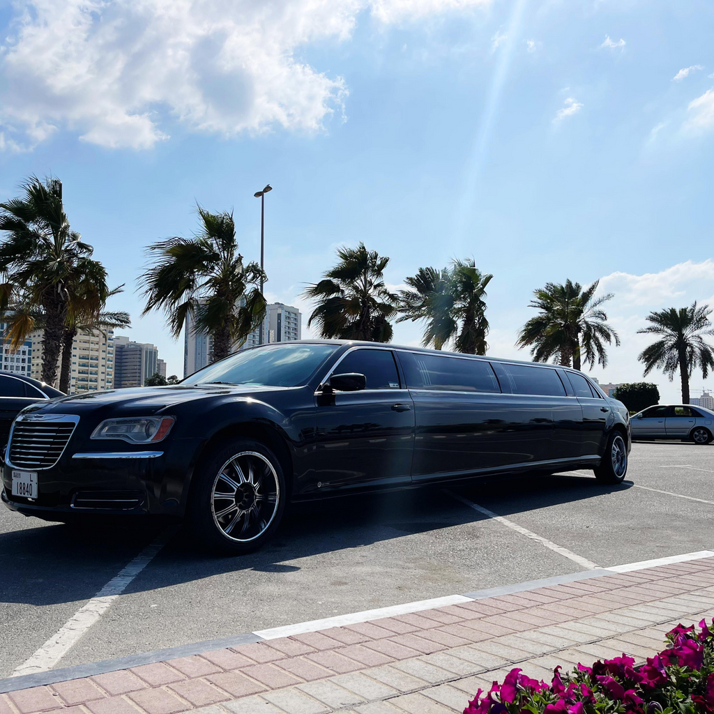 Super Chrysler Black Limo Rental Dubai